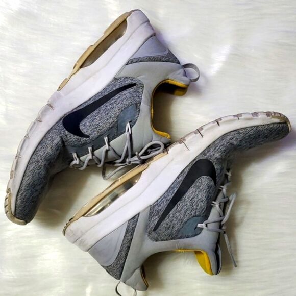 Nike Womens Air Max Motion Racer Size 8 - Picture 11 of 14